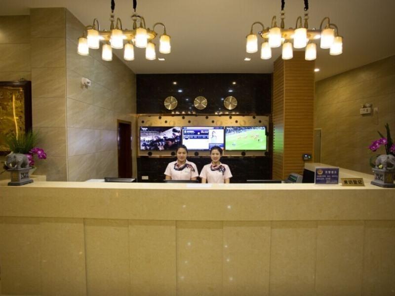 格林联盟潮州金龙大厦酒店 外观 照片